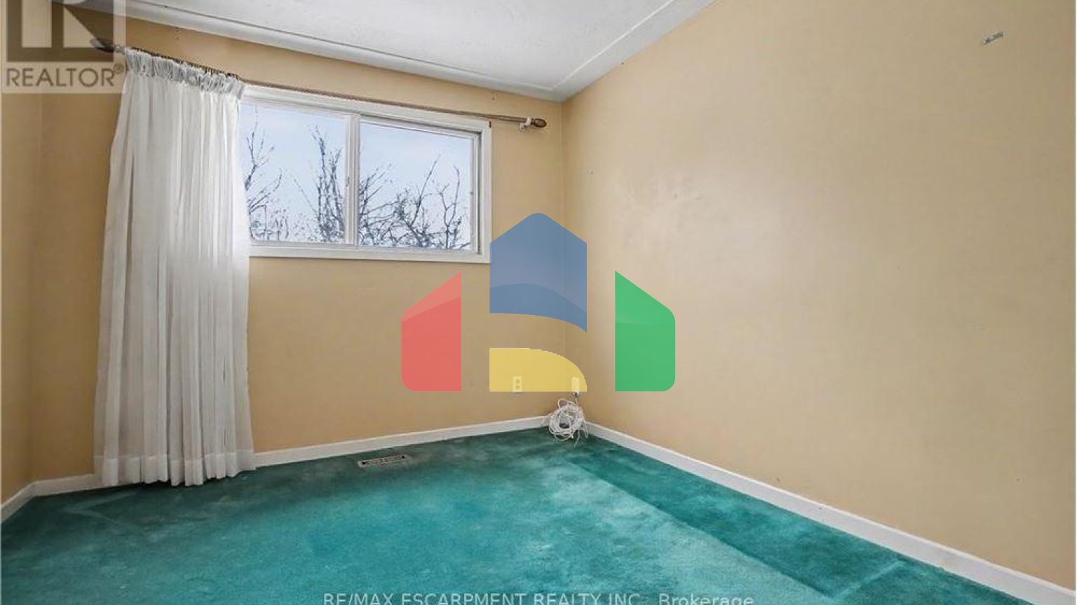 Residential - Single Family Home - Hamilton, Canada - Canada