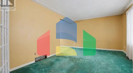 Residential - Single Family Home - Hamilton, Canada - Canada