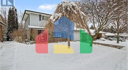 Residential - Single Family Home - Hamilton, Canada - Canada