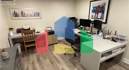 Residential - Single Family Home - Hamilton, Canada - Canada