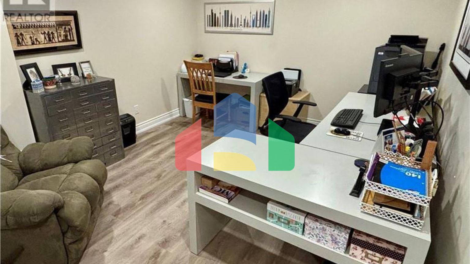 Residential - Single Family Home - Hamilton, Canada - Canada