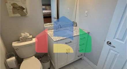 Residential - Single Family Home - Hamilton, Canada - Canada