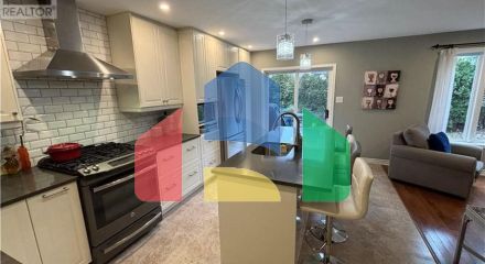 Residential - Single Family Home - Hamilton, Canada - Canada