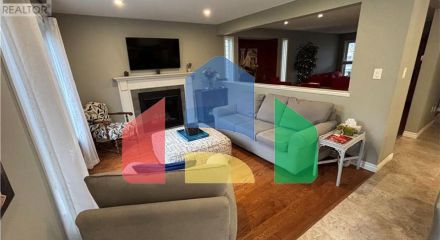 Residential - Single Family Home - Hamilton, Canada - Canada