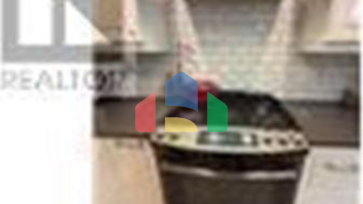 Residential - Single Family Home - Hamilton, Canada - Canada