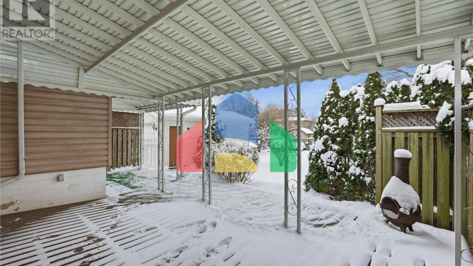 Residential - Single Family Home - Hamilton, Canada - Canada