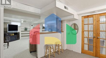 Residential - Single Family Home - Hamilton, Canada - Canada