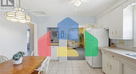 Residential - Single Family Home - Hamilton, Canada - Canada