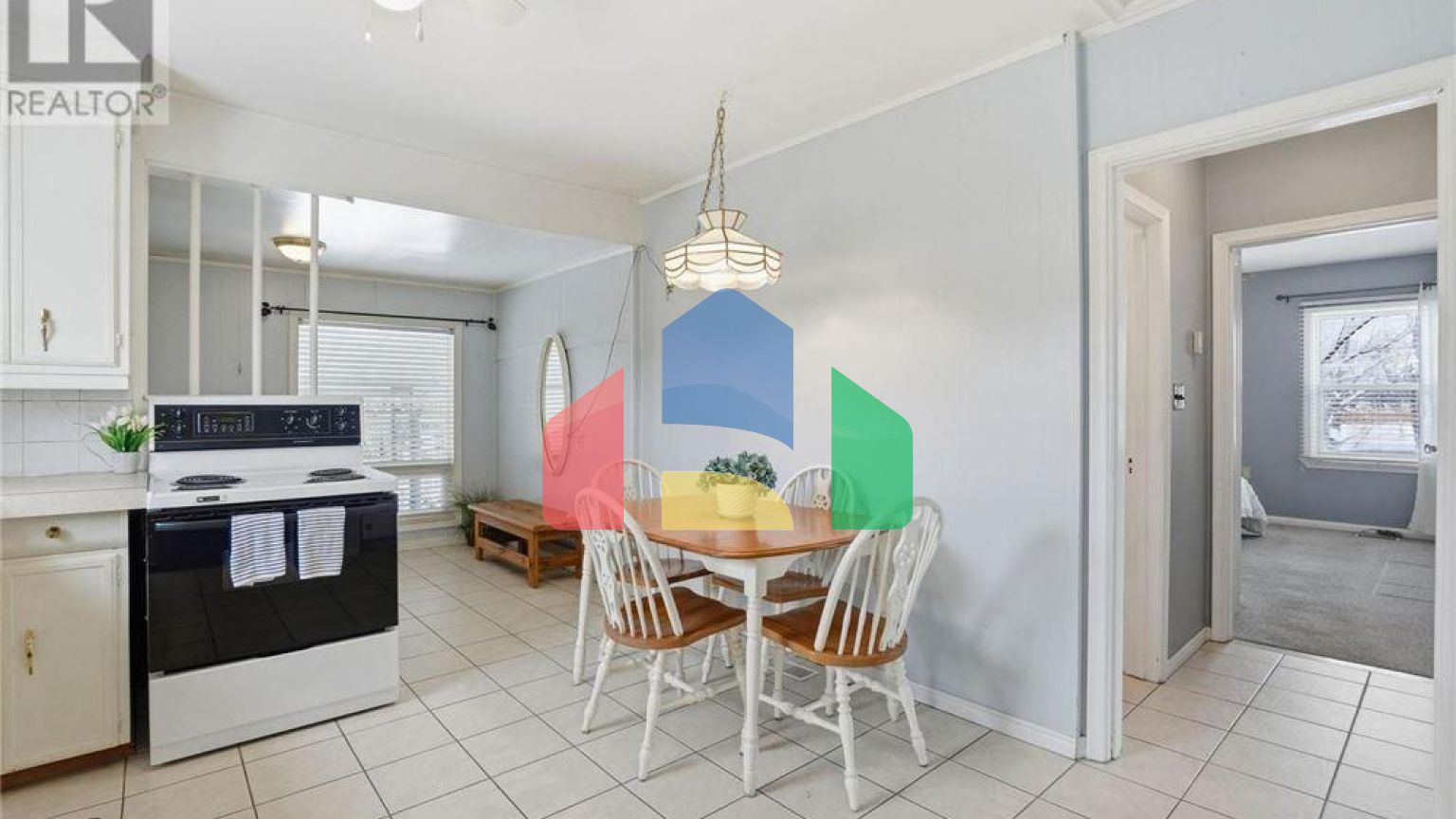 Residential - Single Family Home - Hamilton, Canada - Canada