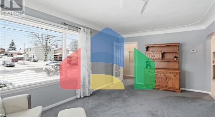 Residential - Single Family Home - Hamilton, Canada - Canada