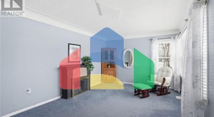 Residential - Single Family Home - Hamilton, Canada - Canada