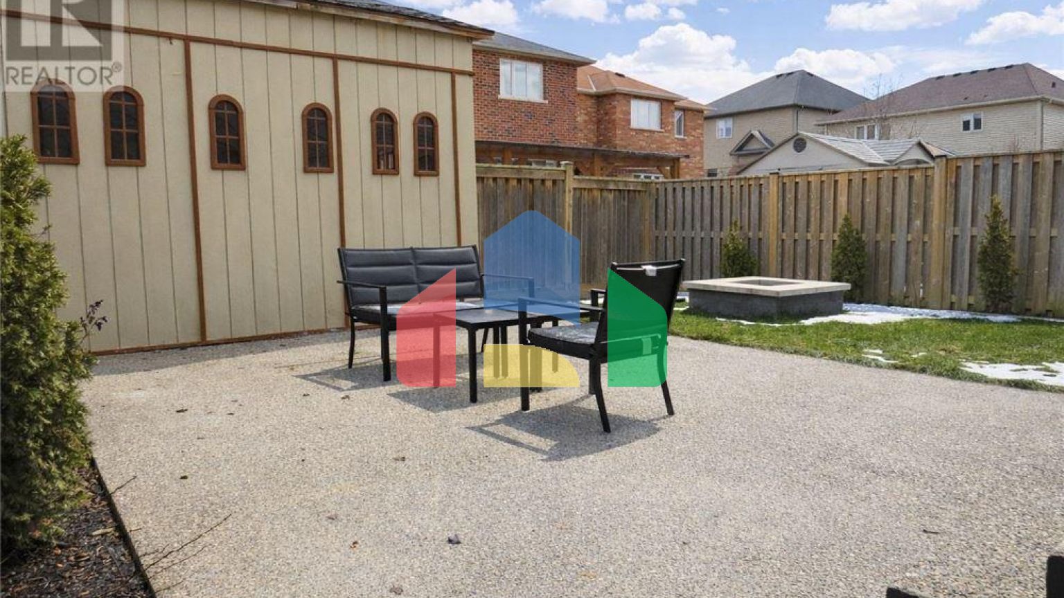 Residential - Single Family Home - Hamilton, Canada - Canada