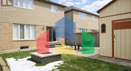 Residential - Single Family Home - Hamilton, Canada - Canada