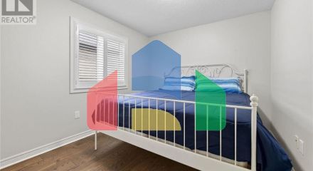 Residential - Single Family Home - Hamilton, Canada - Canada