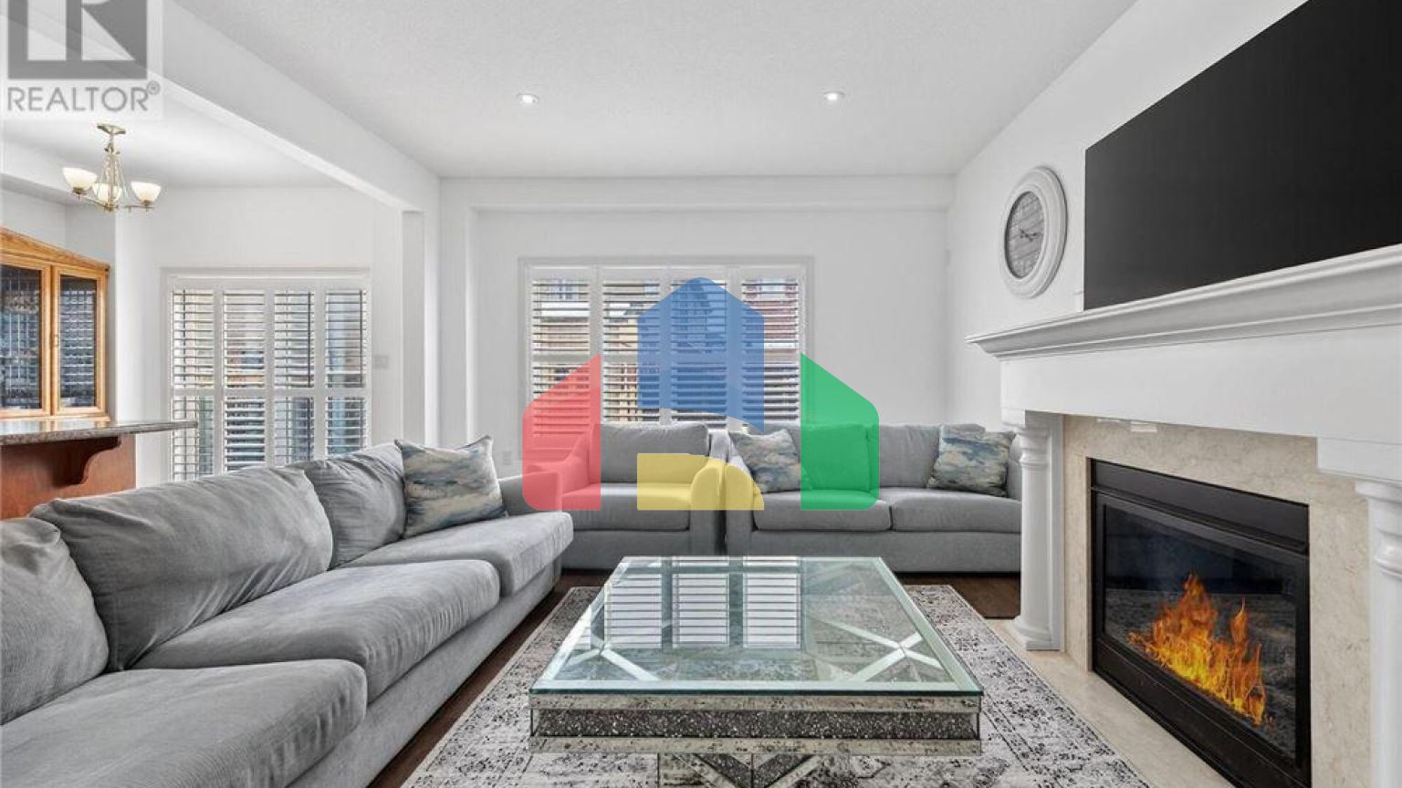 Residential - Single Family Home - Hamilton, Canada - Canada