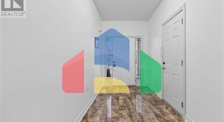 Residential - Single Family Home - Hamilton, Canada - Canada