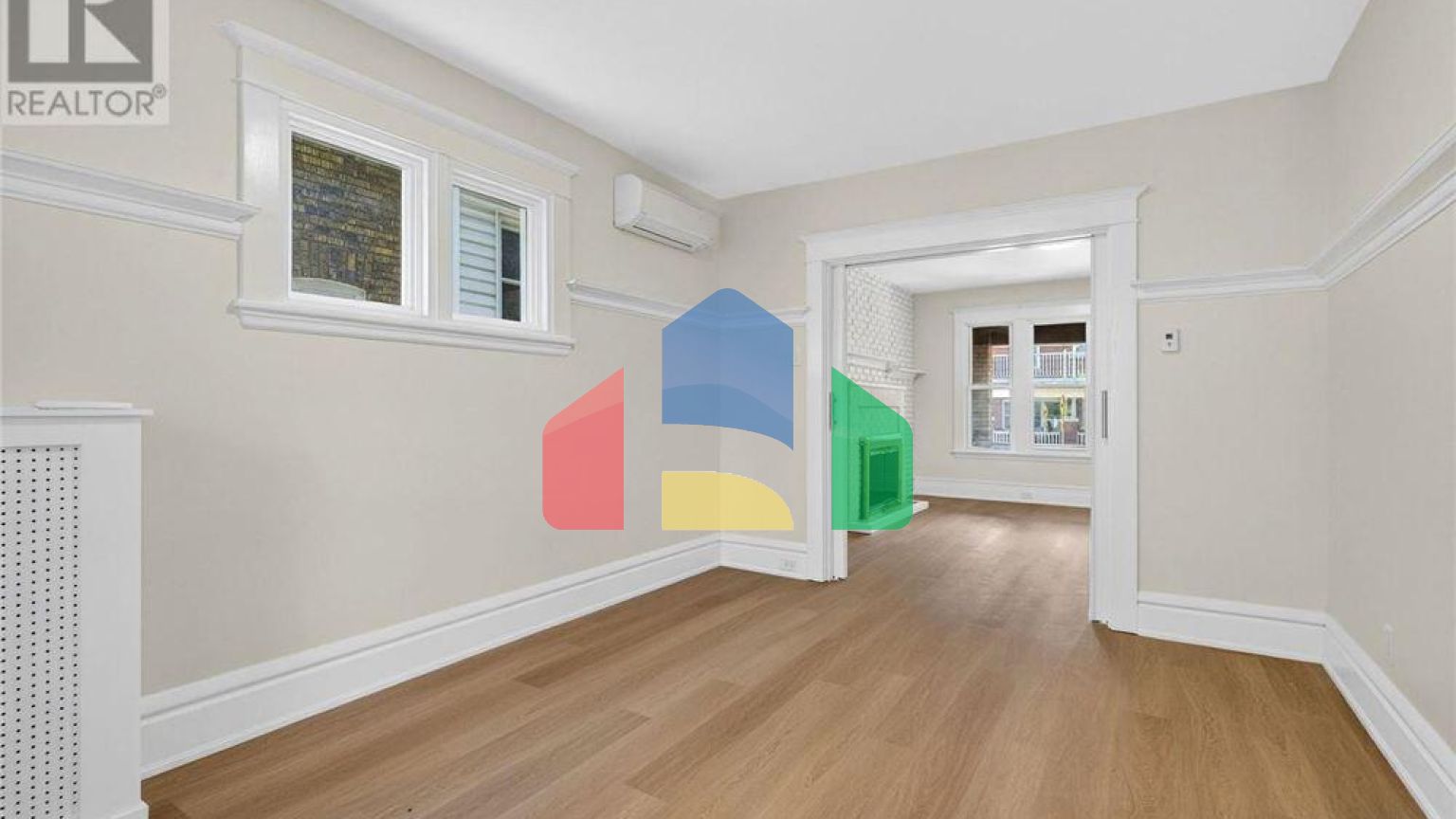 Residential - Multi-Family - Hamilton, Canada - Canada