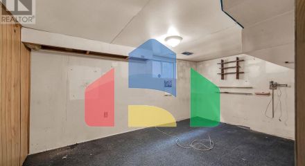 Residential - Single Family Home - Hamilton, Canada - Canada