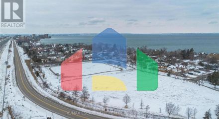 Residential - Single Family Home - Hamilton, Canada - Canada