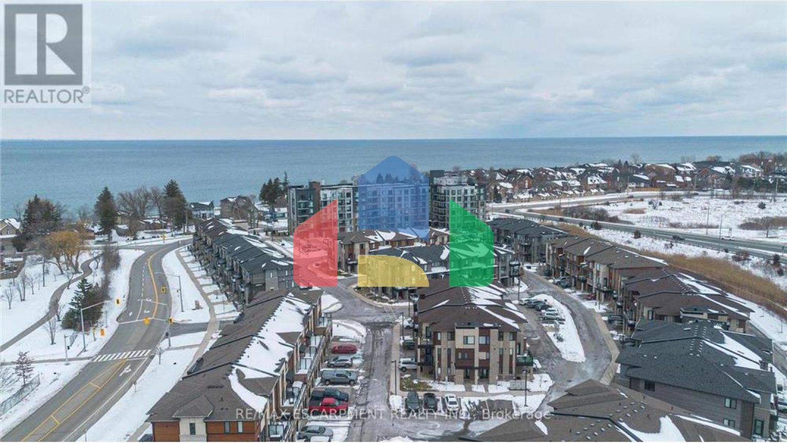 Residential - Single Family Home - Hamilton, Canada - Canada