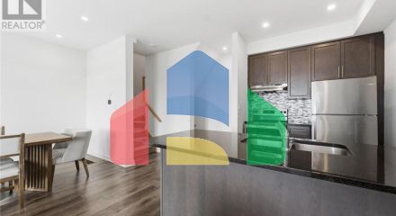 Residential - Single Family Home - Hamilton, Canada - Canada