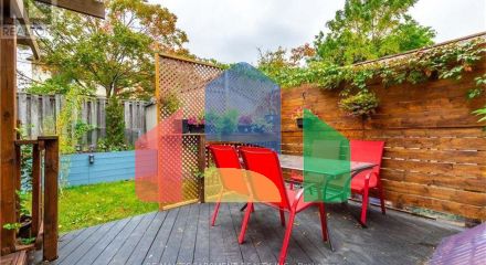 Residential - Single Family Home - Hamilton, Canada - Canada