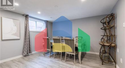 Residential - Single Family Home - Hamilton, Canada - Canada