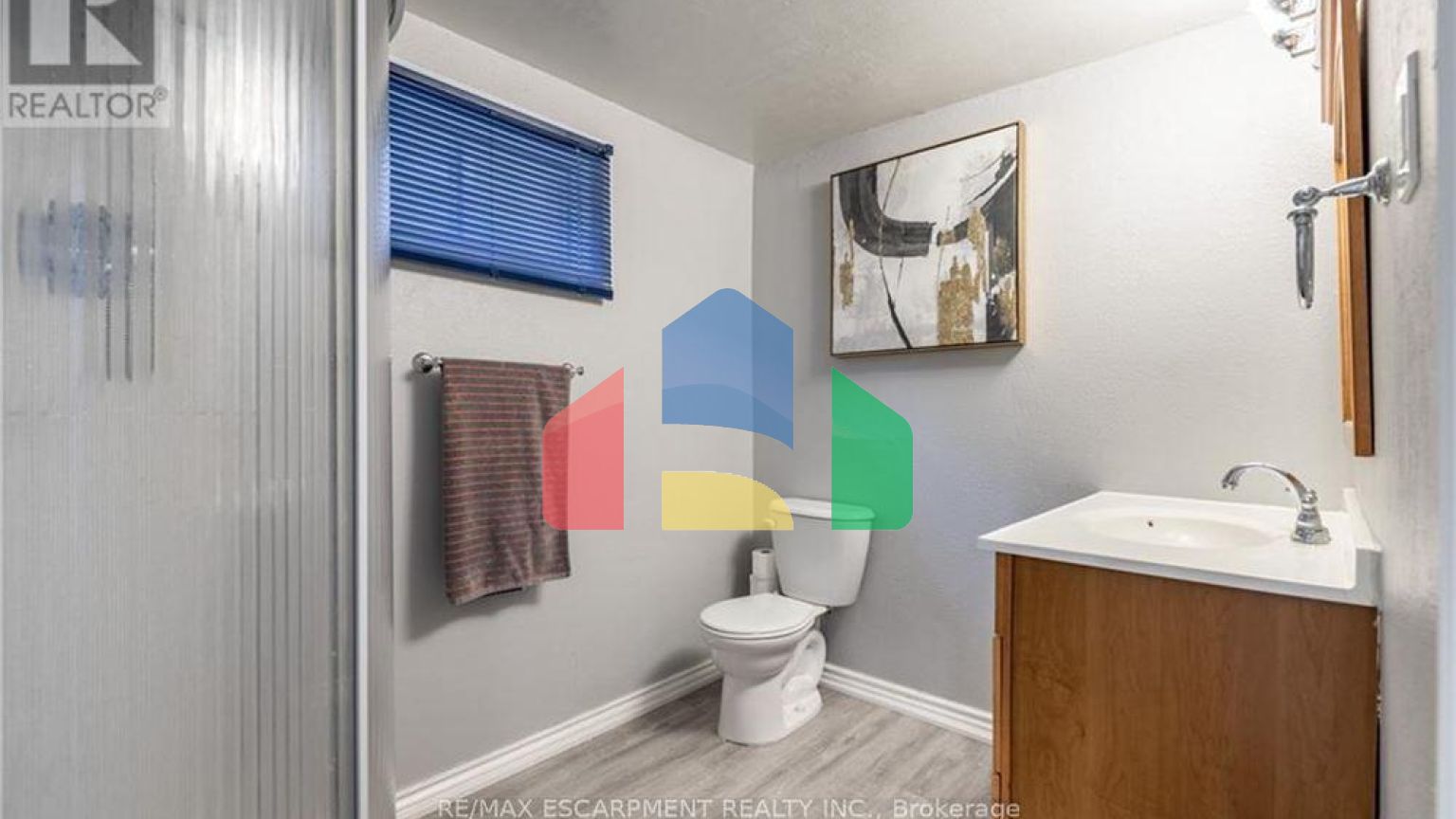 Residential - Single Family Home - Hamilton, Canada - Canada