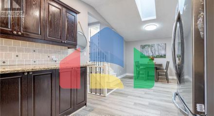 Residential - Single Family Home - Hamilton, Canada - Canada