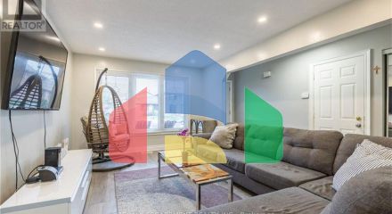 Residential - Single Family Home - Hamilton, Canada - Canada