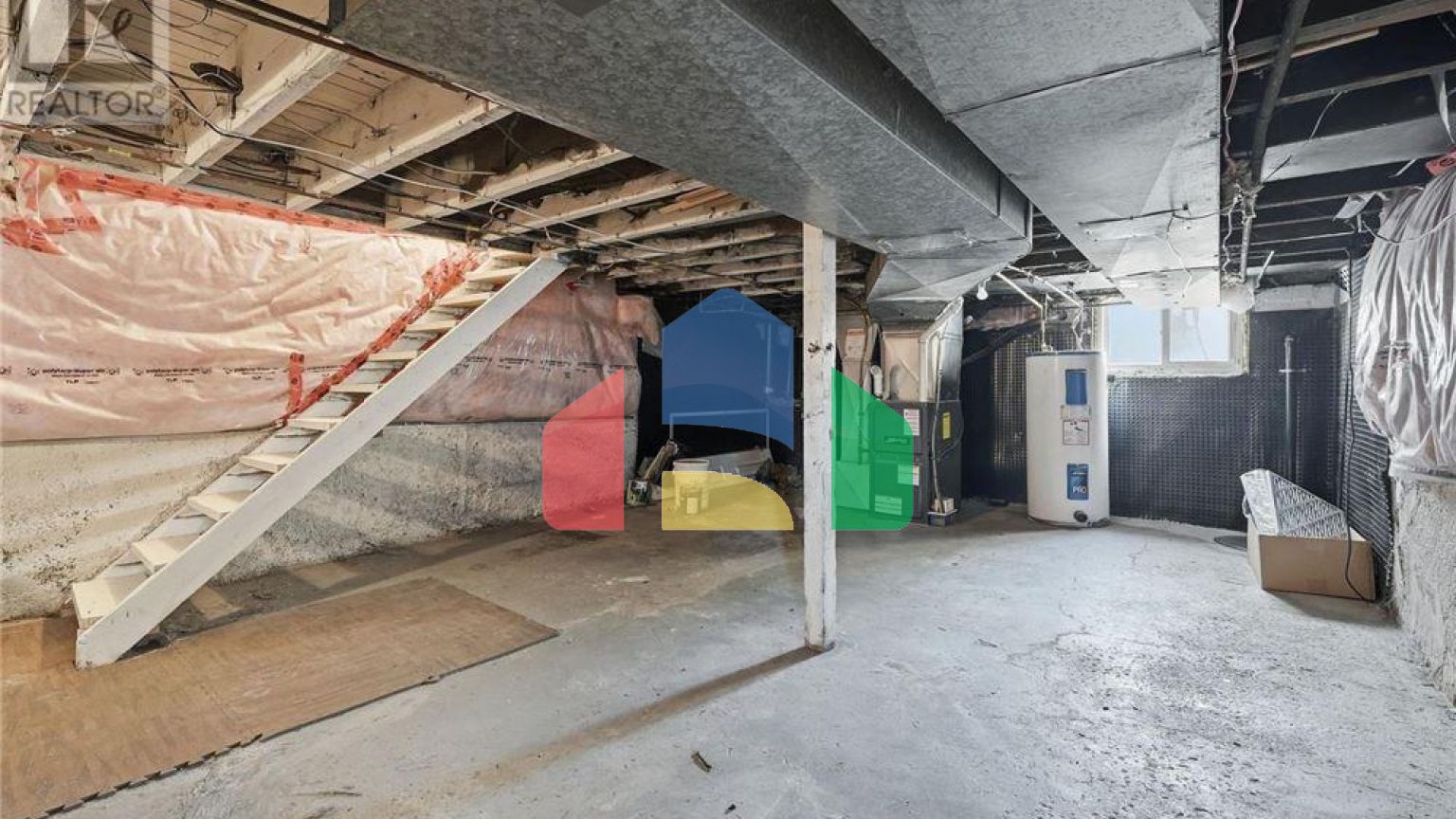 Residential - Single Family Home - Hamilton, Canada - Canada