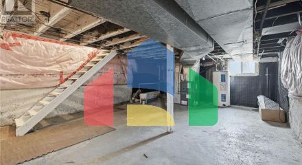 Residential - Single Family Home - Hamilton, Canada - Canada