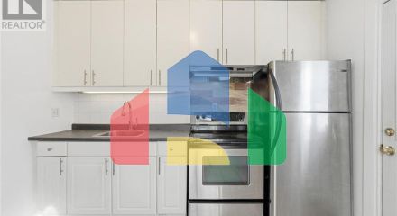 Residential - Single Family Home - Hamilton, Canada - Canada