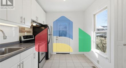 Residential - Single Family Home - Hamilton, Canada - Canada