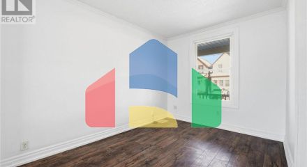 Residential - Single Family Home - Hamilton, Canada - Canada