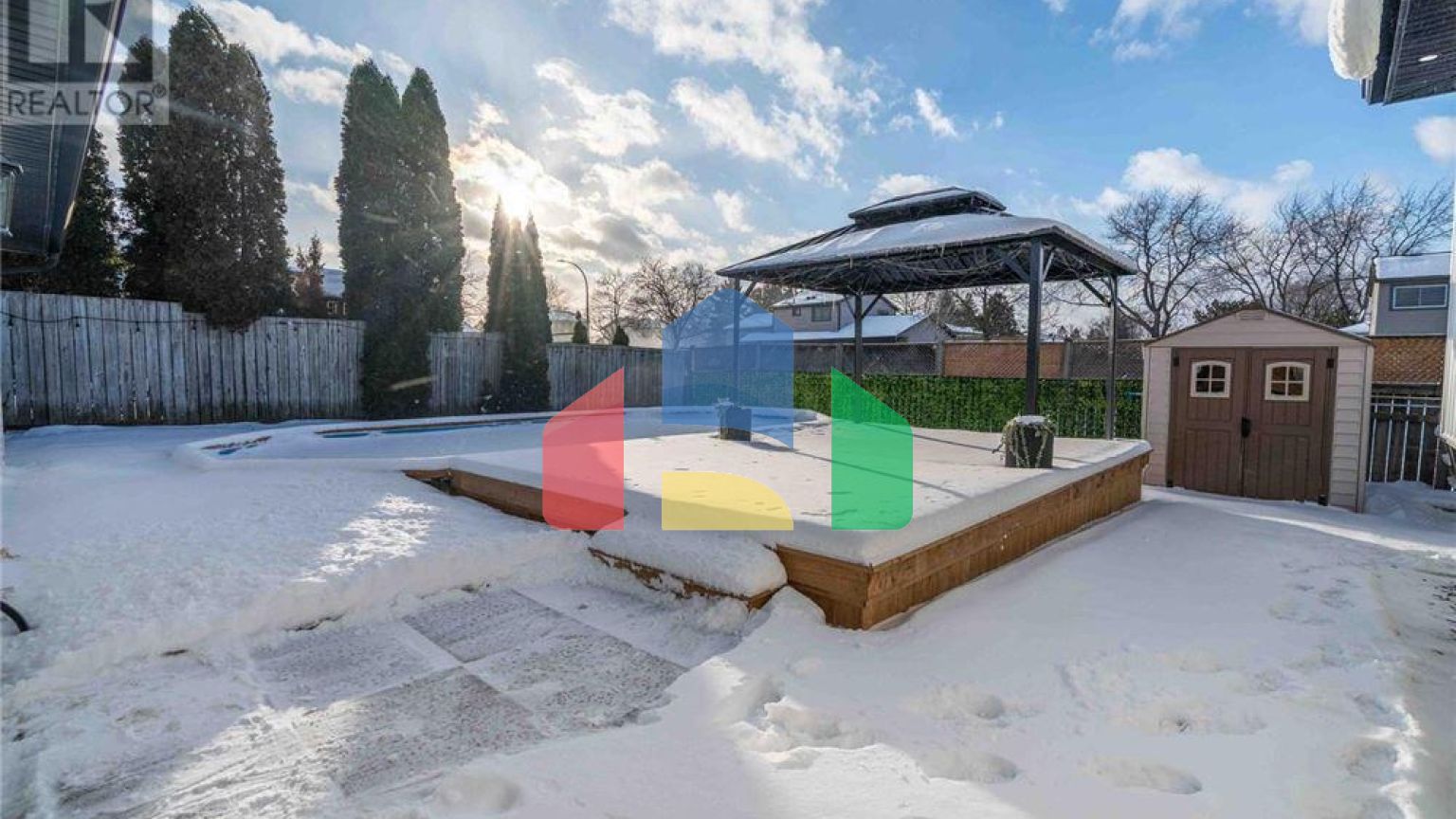 Residential - Single Family Home - Hamilton, Canada - Canada