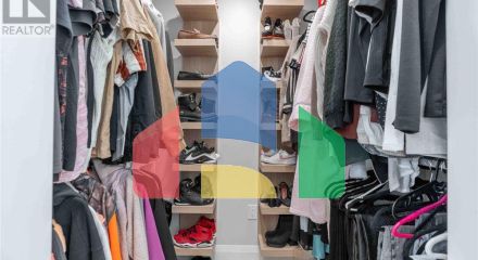 Residential - Single Family Home - Hamilton, Canada - Canada