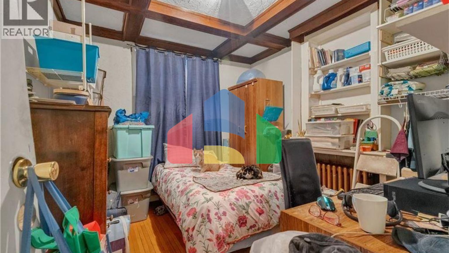 Residential - Multi-Family - Hamilton, Canada - Canada