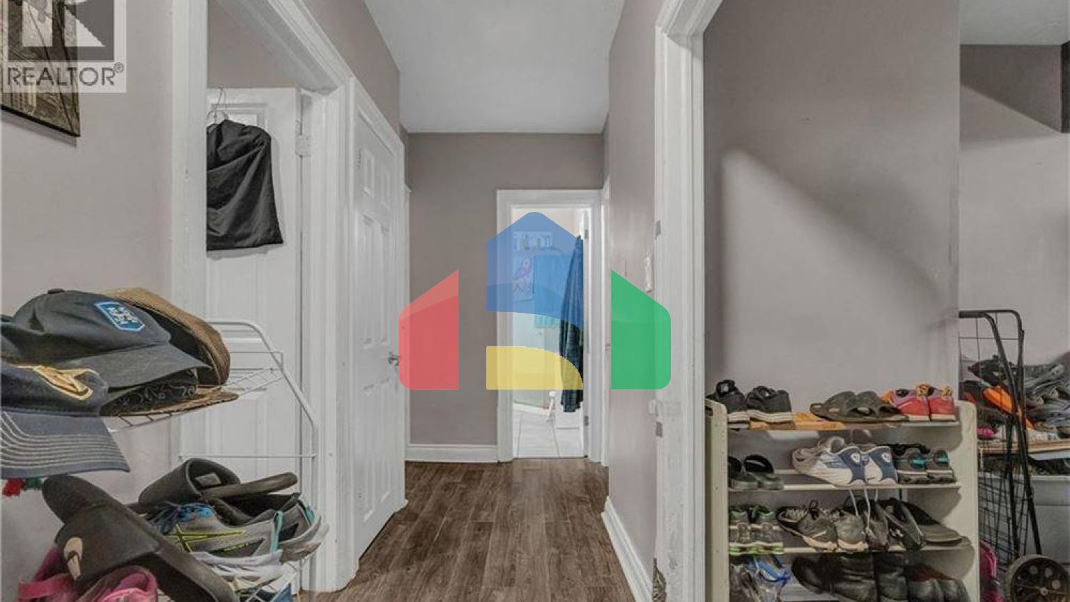 Residential - Multi-Family - Hamilton, Canada - Canada