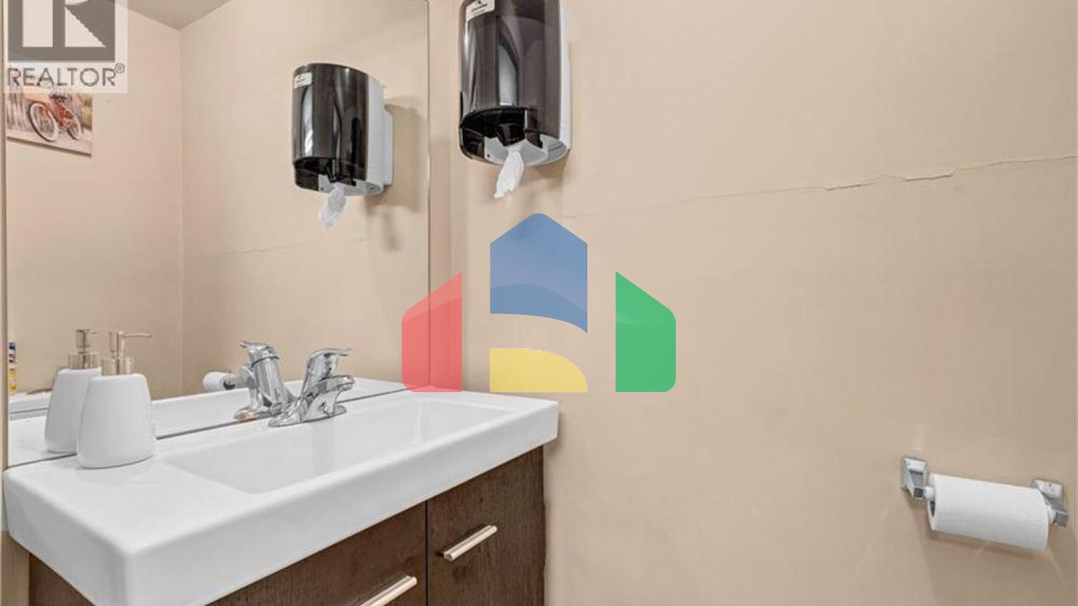 Residential - Multi-Family - Hamilton, Canada - Canada