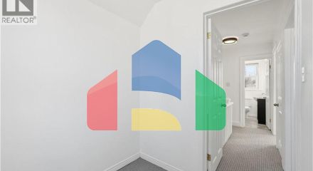 Residential - Single Family Home - Hamilton, Canada - Canada