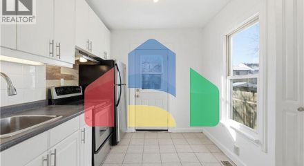 Residential - Single Family Home - Hamilton, Canada - Canada