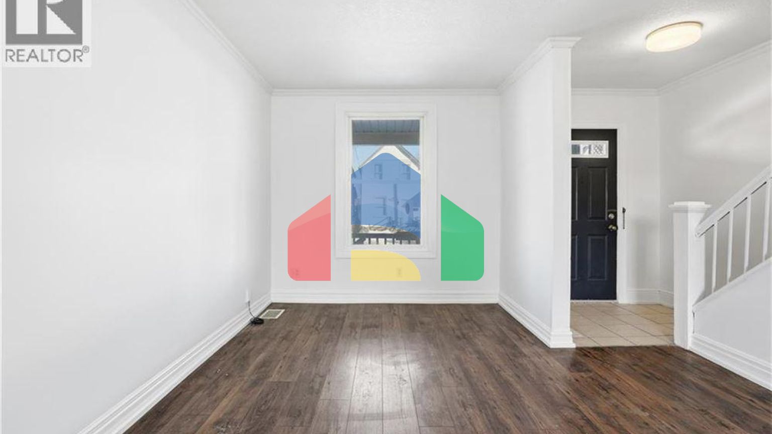 Residential - Single Family Home - Hamilton, Canada - Canada