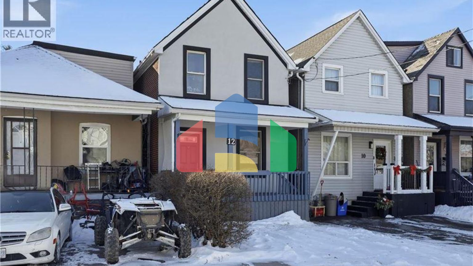 Residential - Single Family Home - Hamilton, Canada - Canada