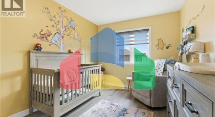 Residential - Single Family Home - Hamilton, Canada - Canada