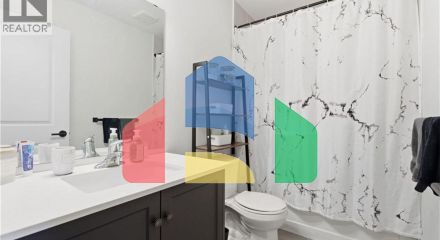 Residential - Single Family Home - Hamilton, Canada - Canada