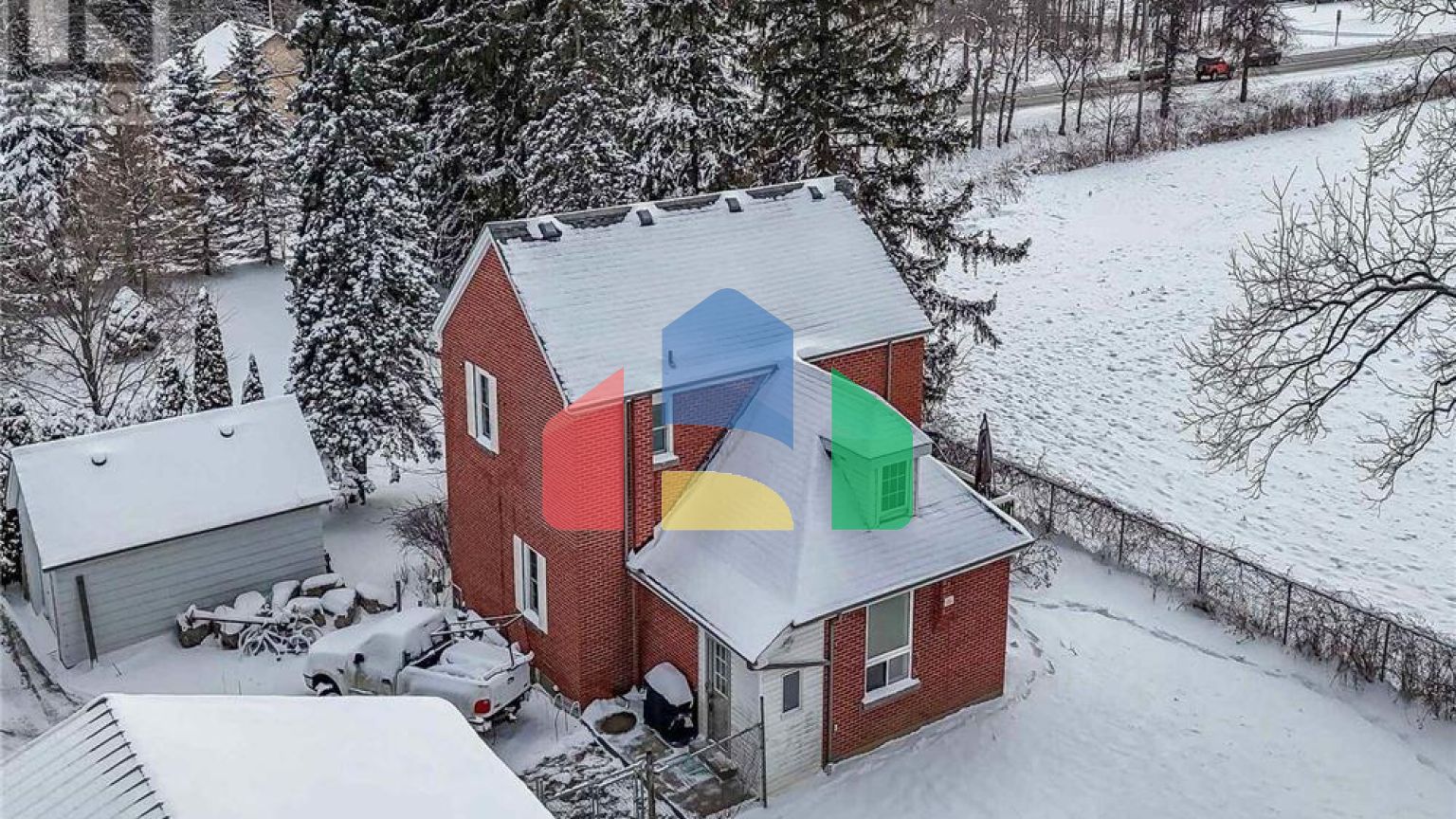 Residential - Single Family Home - Hamilton, Canada - Canada