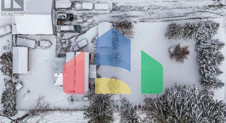 Residential - Single Family Home - Hamilton, Canada - Canada