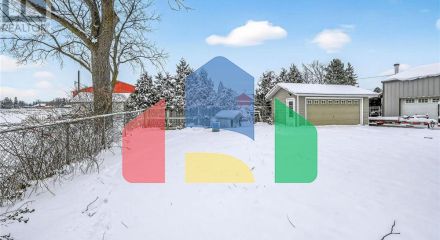 Residential - Single Family Home - Hamilton, Canada - Canada