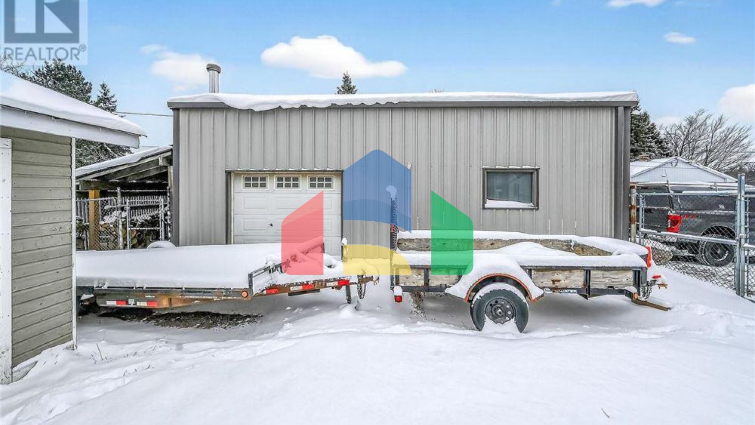 Residential - Single Family Home - Hamilton, Canada - Canada